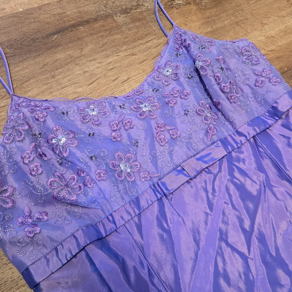 Vintage Jessica McClintock Gunne Sax Purple Beaded Spaghetti-Strap Prom Gown 9 - Picture 4 of 11
